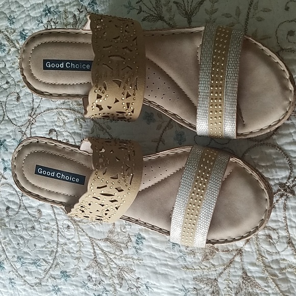 sandles - Picture 2 of 7